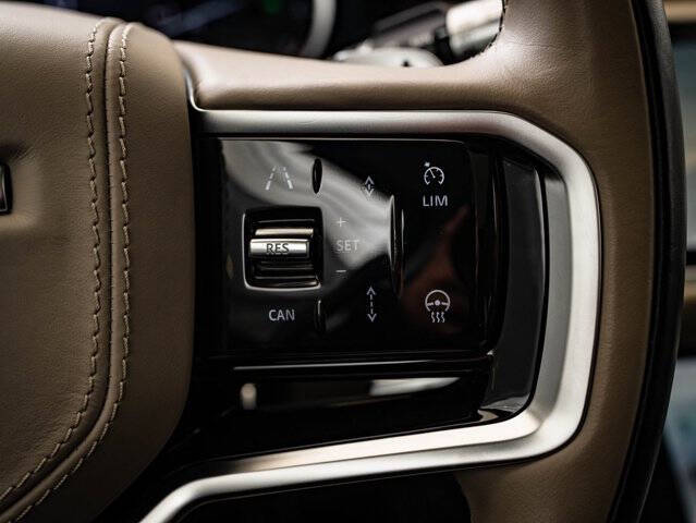 2022 Land Rover Range Rover Velar P250 R-Dynamic S