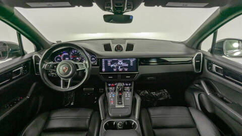 2019 Porsche Cayenne S