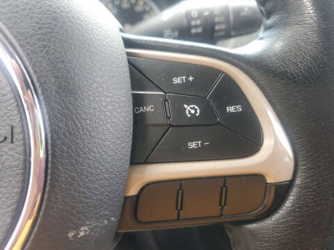 2016 Jeep Renegade Latitude 75th Anniversary