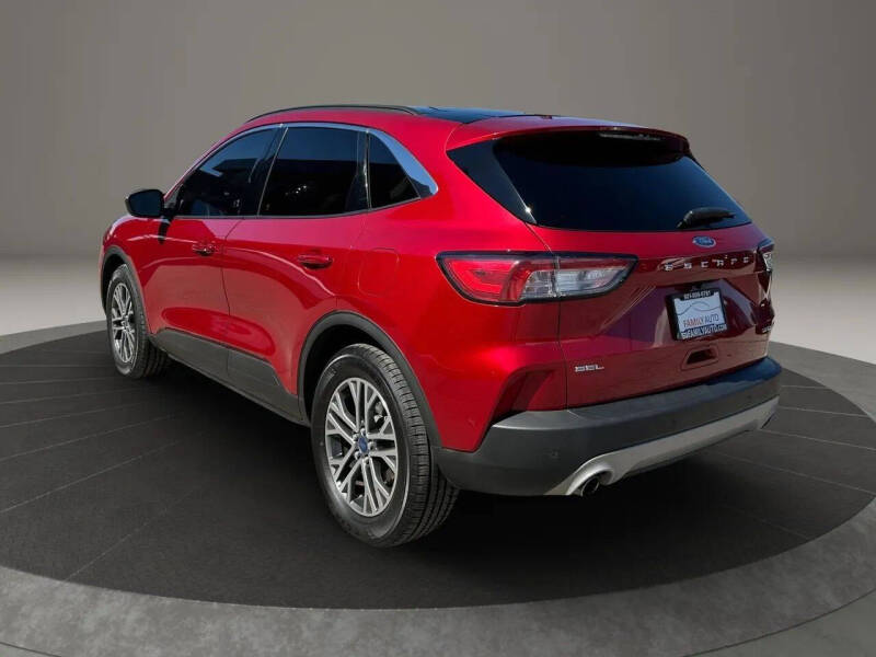 2021 Ford Escape SEL