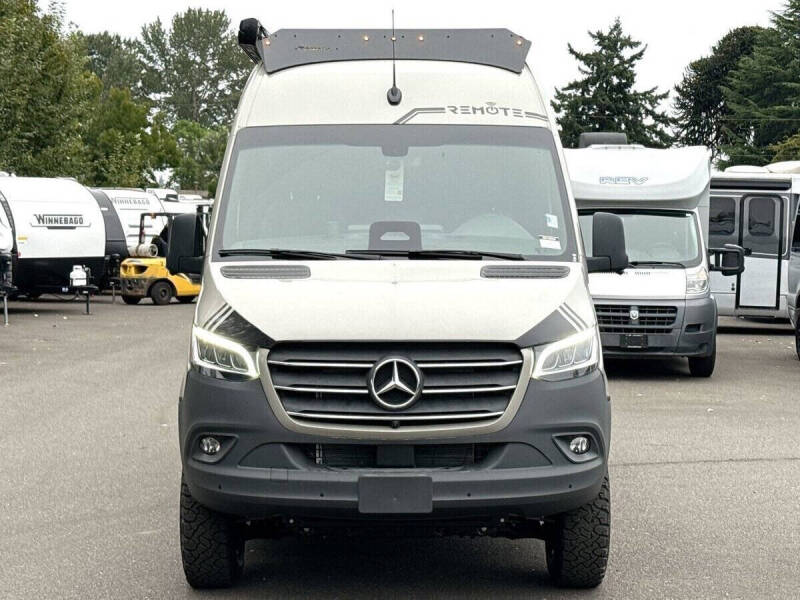 2025 Mercedes-Benz Sprinter