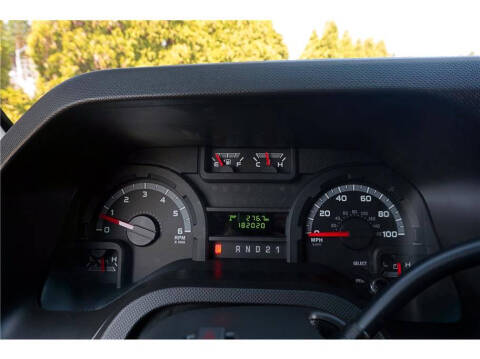 2013 Ford E-Series E-350 SD