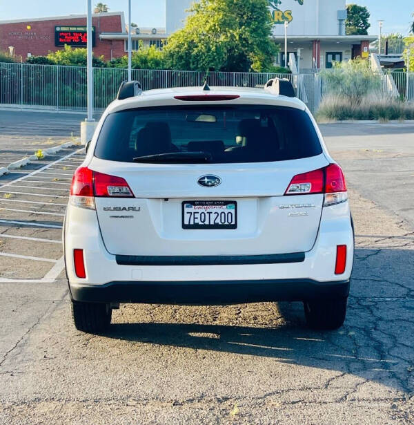 2014 Subaru Outback 2.5i Limited