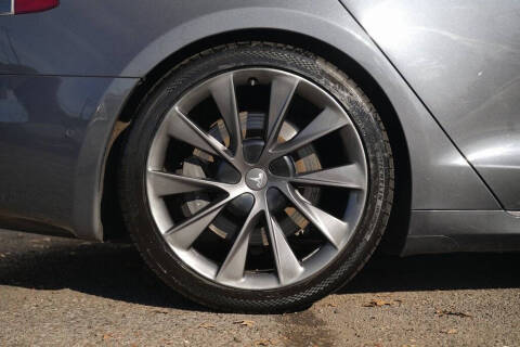 2021 Tesla Model S Long Range Plus