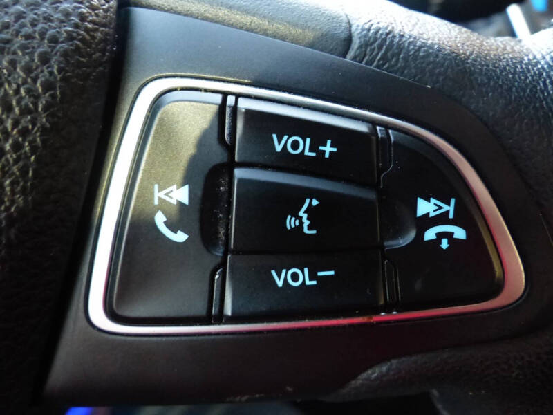 2018 Ford Focus Titanium