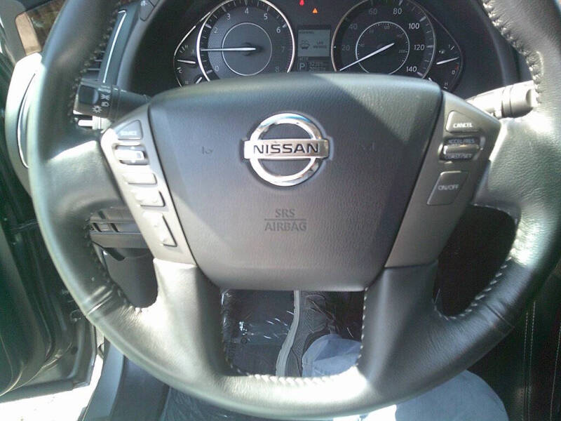 2017 Nissan Armada SL