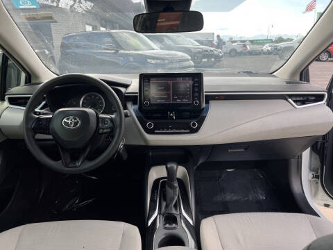 2020 Toyota Corolla LE