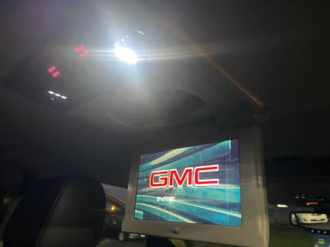 2017 GMC Yukon XL SLT