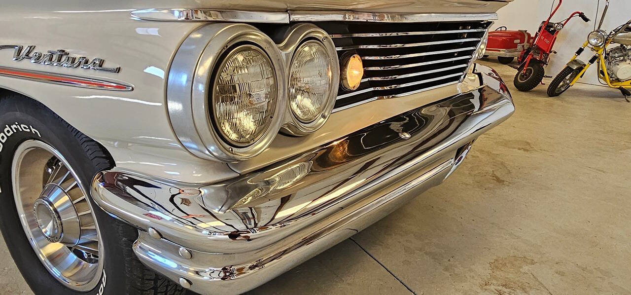 1960 Pontiac Ventura 33