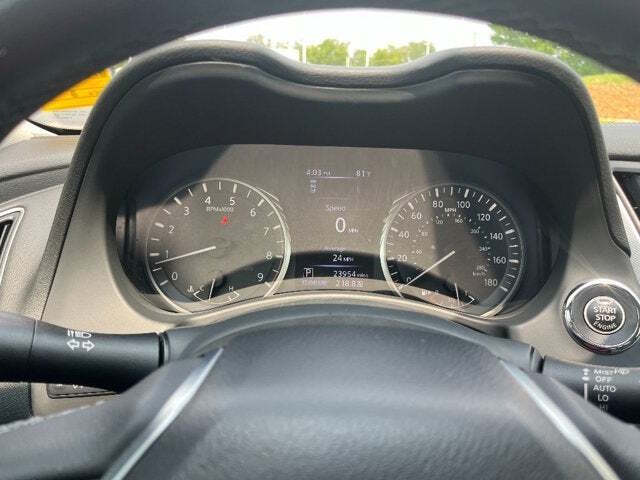 2020 Infiniti Q50 34