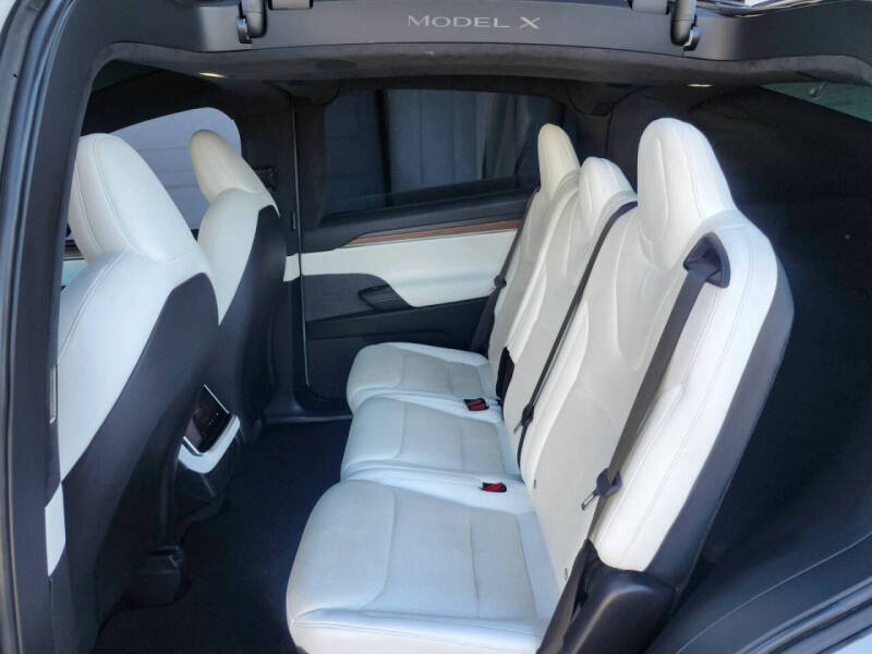 2022 Tesla Model X