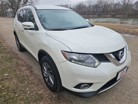 2016 Nissan Rogue for sale at Auto House Superstore in Terre Haute IN