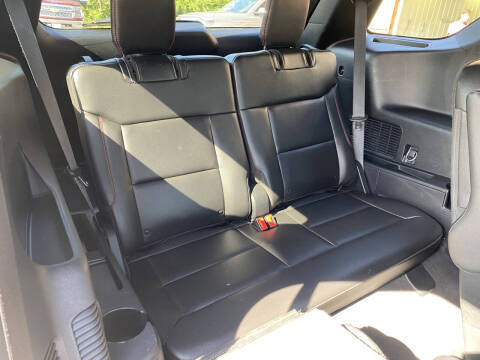 2022 Ford Explorer ST-Line