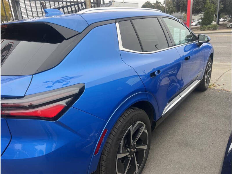 2025 Chevrolet Equinox EV LT