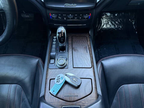 2017 Maserati Ghibli