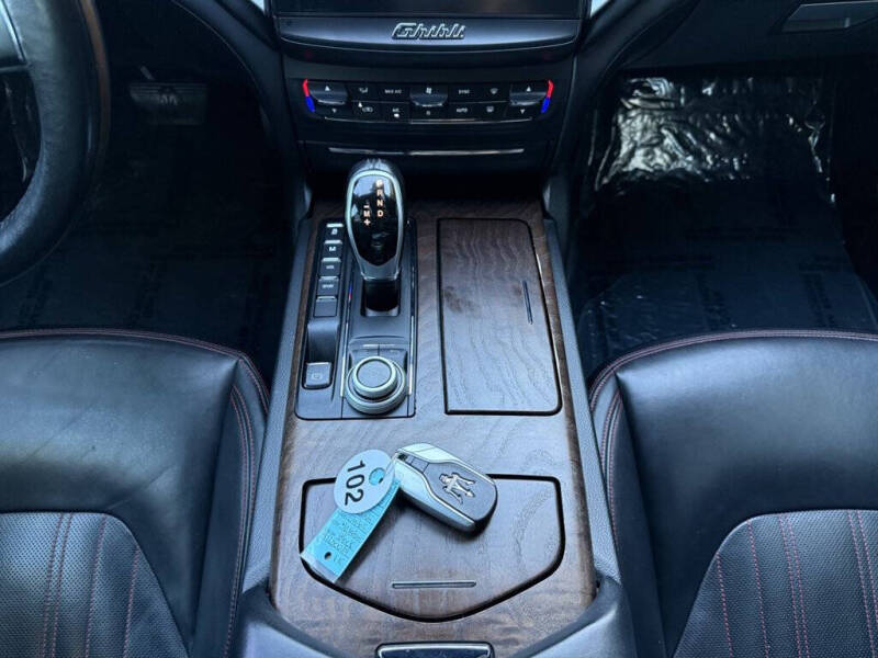 2017 Maserati Ghibli