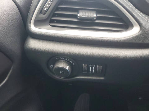 2025 Chrysler Pacifica Plug-In Hybrid