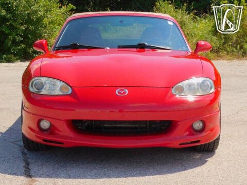 2002 Mazda MX-5 Miata LS