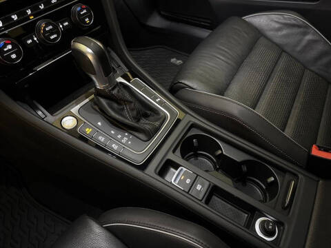 2019 Volkswagen Golf R 4Motion