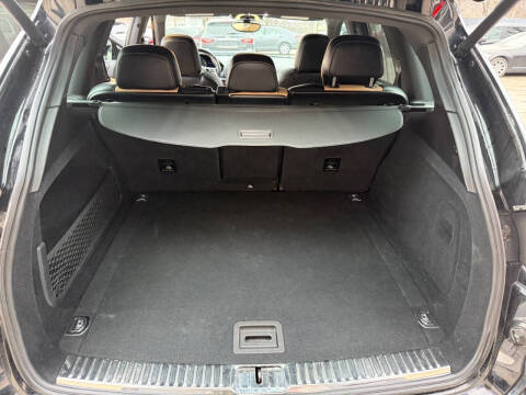 2018 Porsche Cayenne Platinum Edition