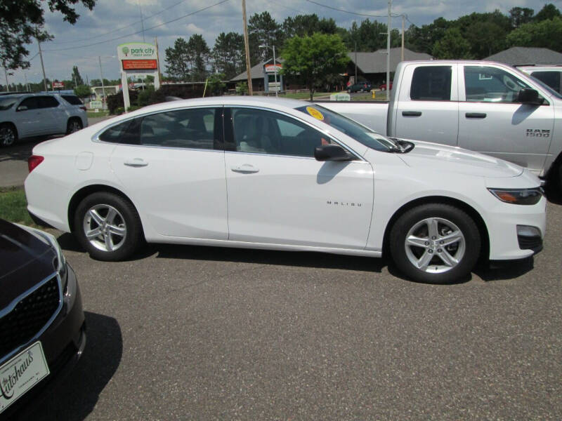 2020 Chevrolet Malibu's photo