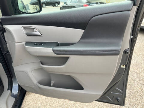 2011 Honda Odyssey EX-L w/DVD