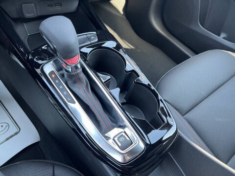 2025 Chevrolet Trax RS