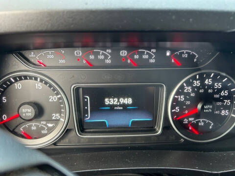 2018 International LT625