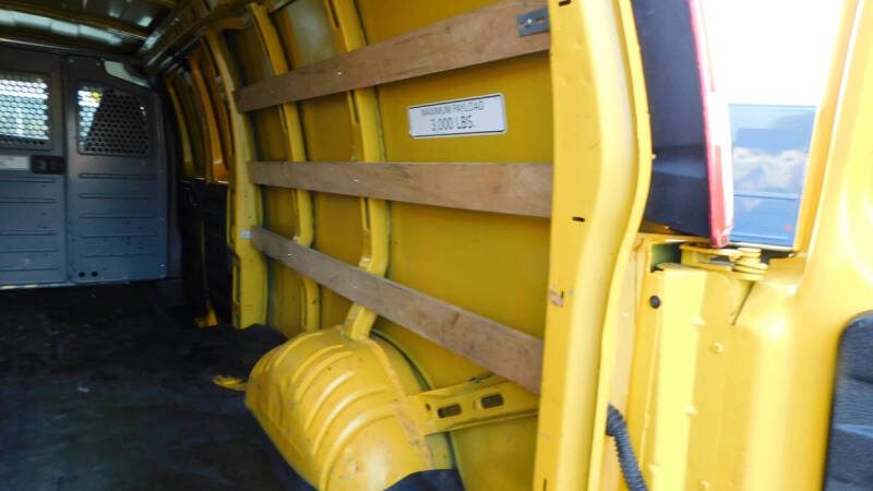 2017 GMC Savana 2500