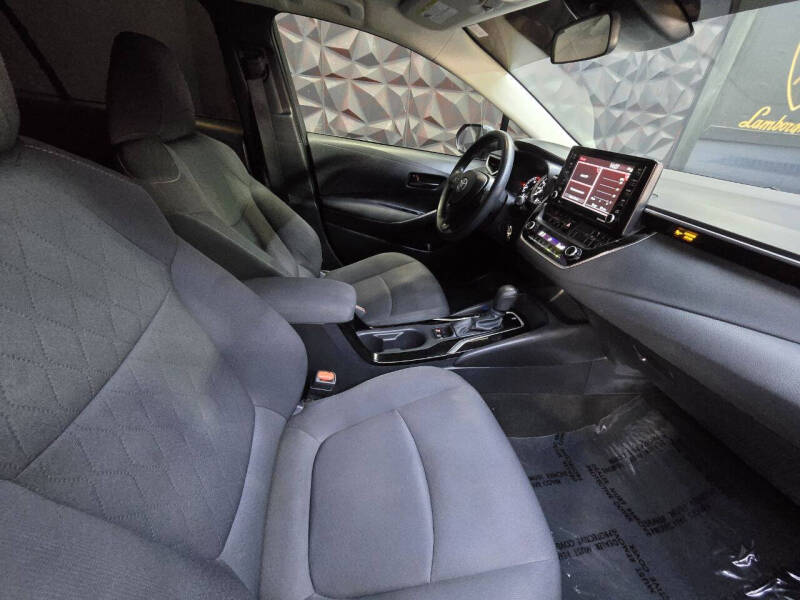 2022 Toyota Corolla LE