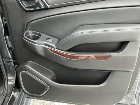 2017 GMC Yukon XL SLT