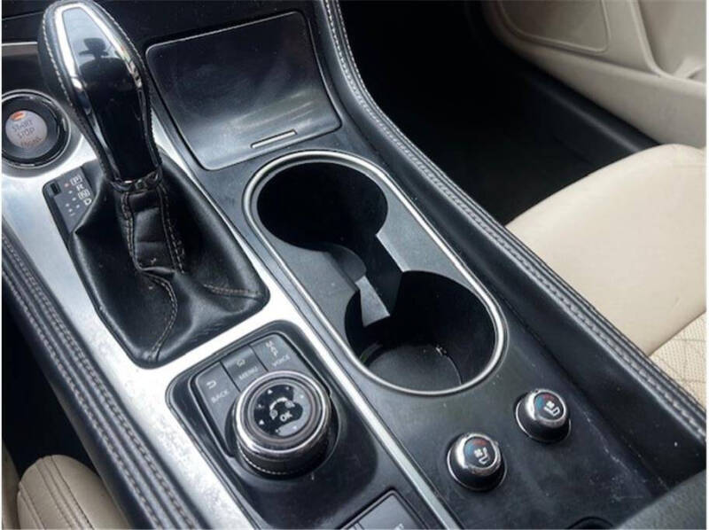 2017 Nissan Maxima Platinum