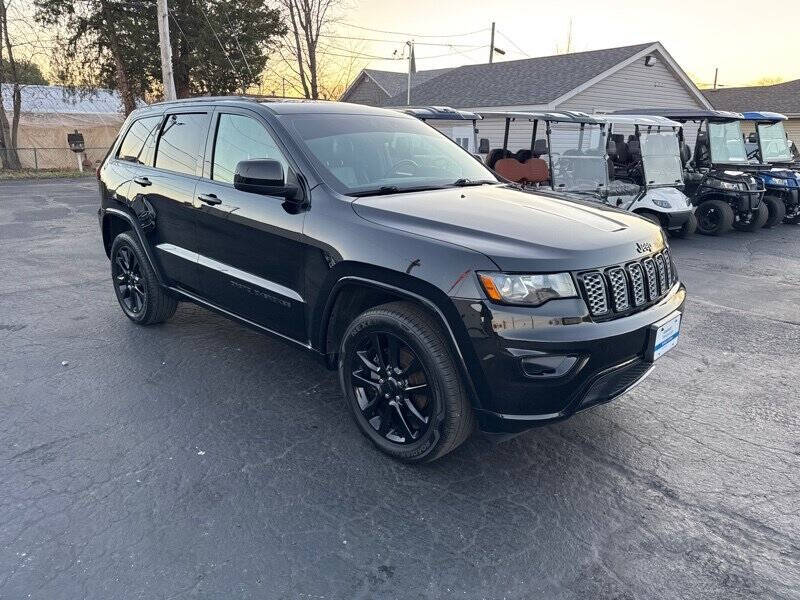 2019 Jeep Grand Cherokee Laredo