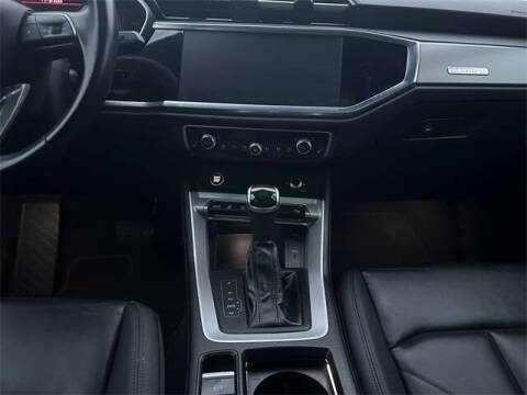 2023 Audi Q3 quattro S line Premium 45 TFSI