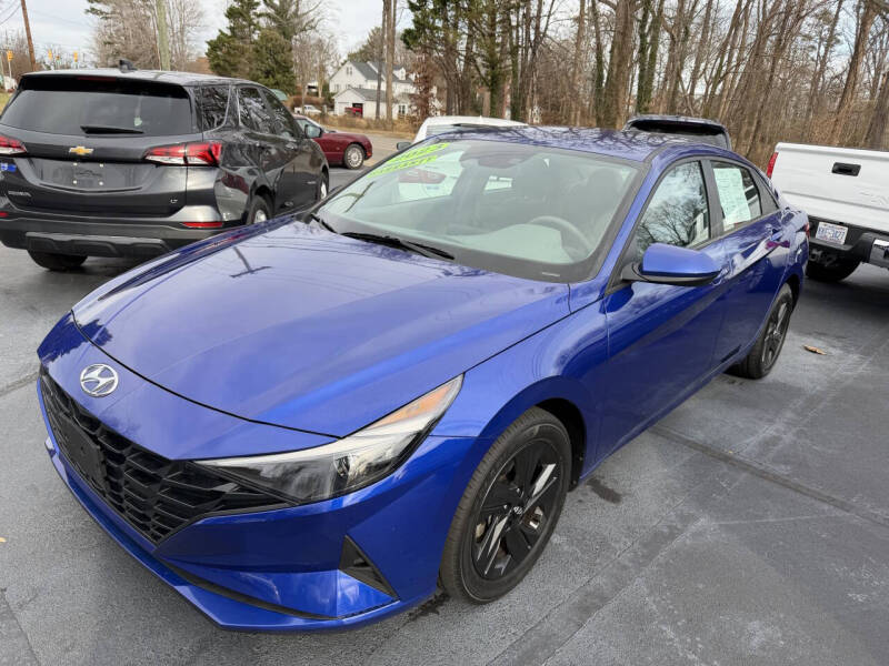 2023 Hyundai Elantra SEL