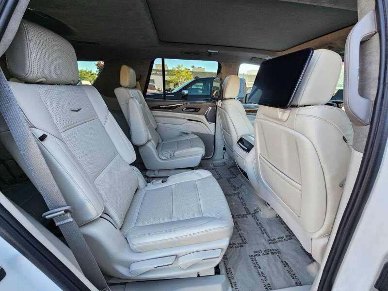 2024 Cadillac Escalade Sport Platinum