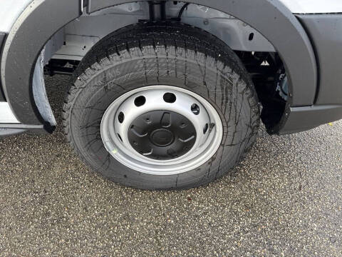 2025 Ford Transit 250