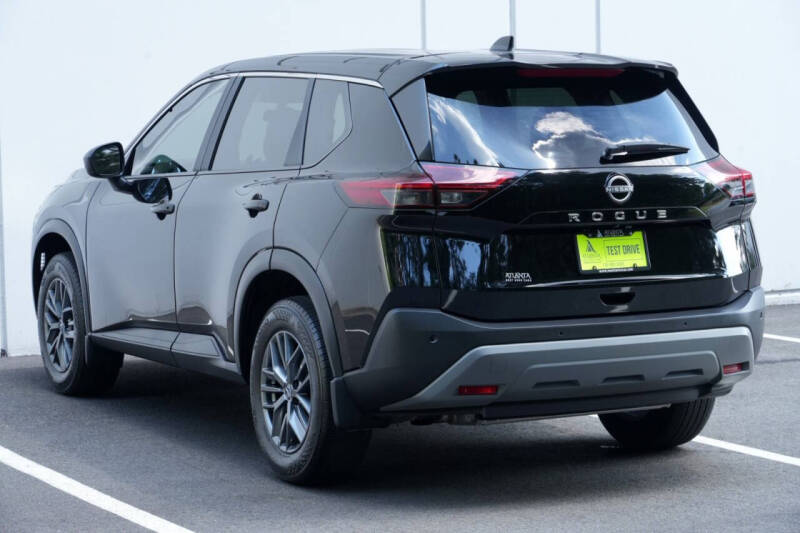 2023 Nissan Rogue S