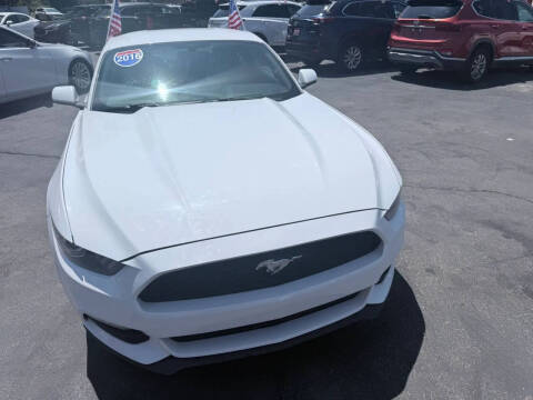 2016 Ford Mustang V6