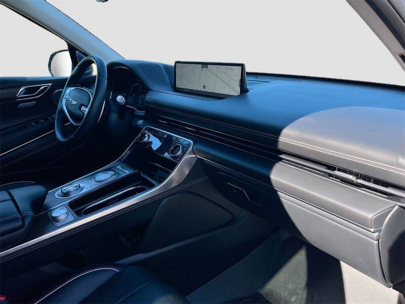 2022 Genesis GV80 2.5T