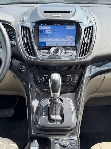 2016 Ford Escape Titanium
