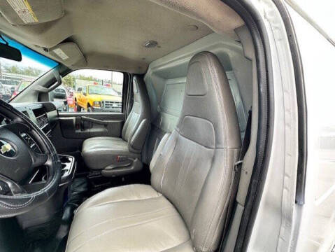 2016 Chevrolet Express 2500