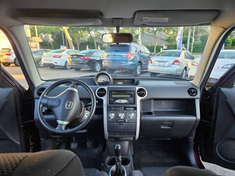 2006 Scion xB