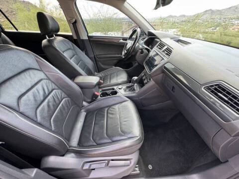 2018 Volkswagen Tiguan 2.0T SEL Premium 4Motion