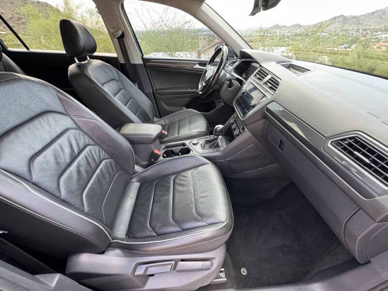 2018 Volkswagen Tiguan 2.0T SEL Premium 4Motion