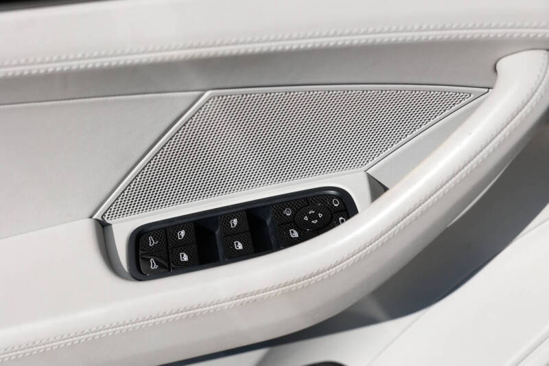 2020 Porsche Panamera