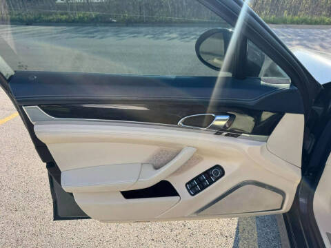 2010 Porsche Panamera