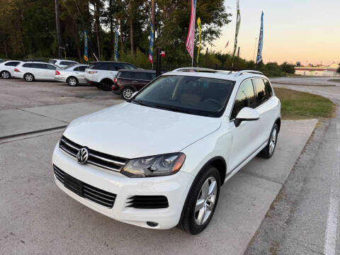 2013 Volkswagen Touareg TDI Lux