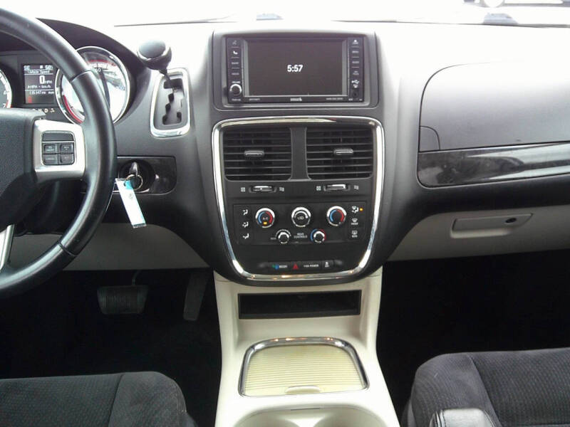 2014 Dodge Grand Caravan SXT