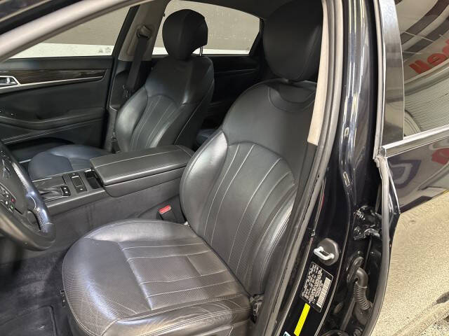 2020 Genesis G80